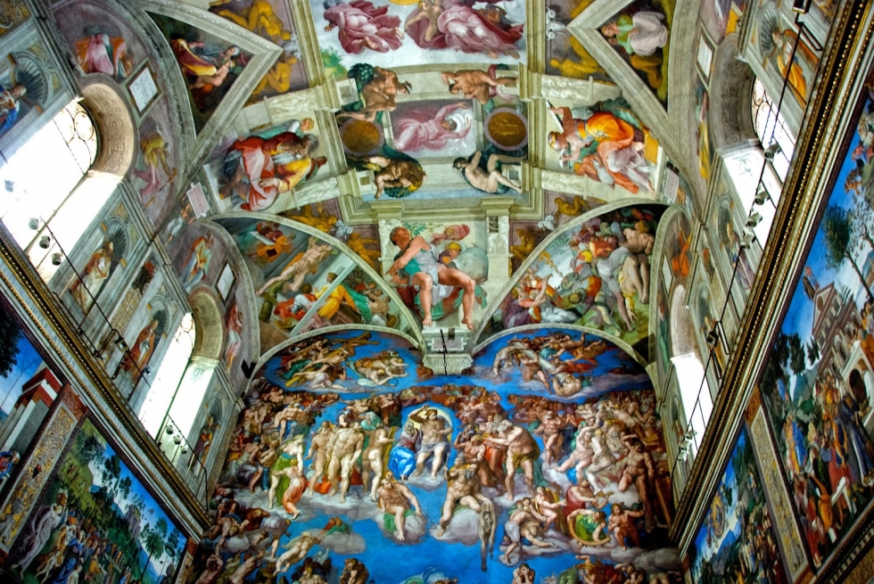 Vatican sử dụng công nghệ chiếu sáng LED làm nổi bật các bức họa cho khách thăm quan